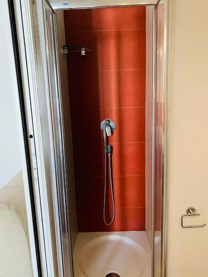 Konukevi Alba Rooms Cagliari