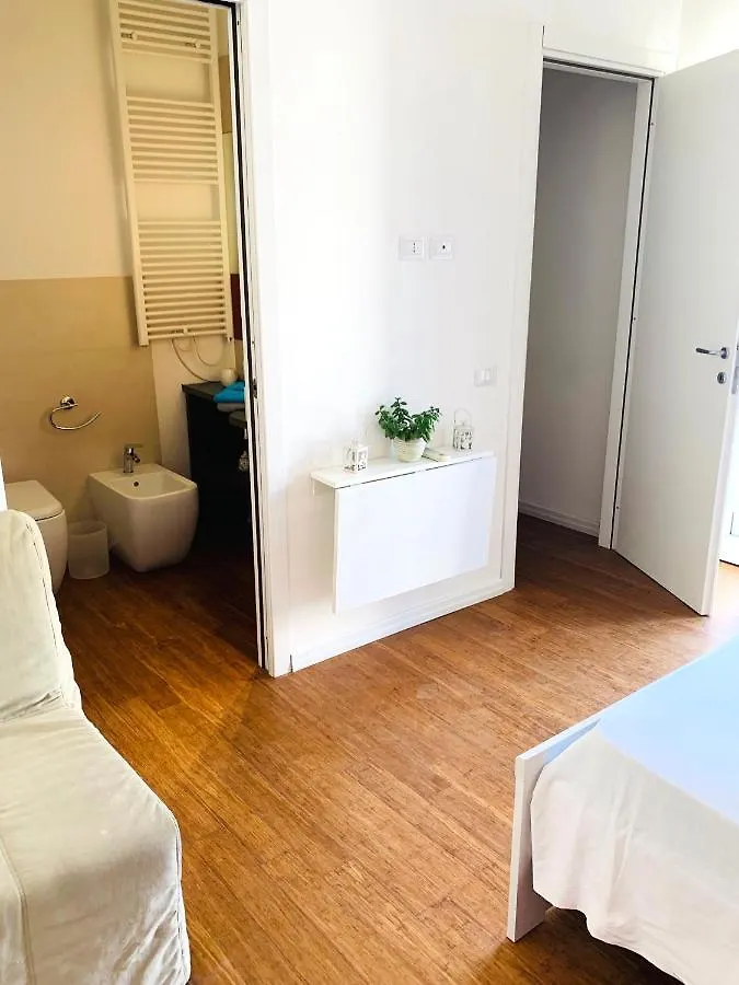 Alba Rooms Cagliari Guest house